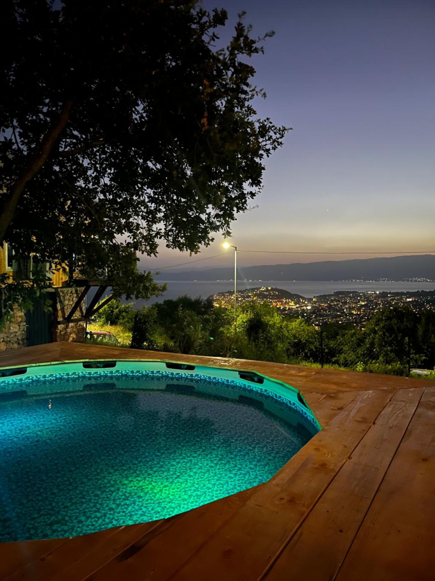 & Cityview Apartment